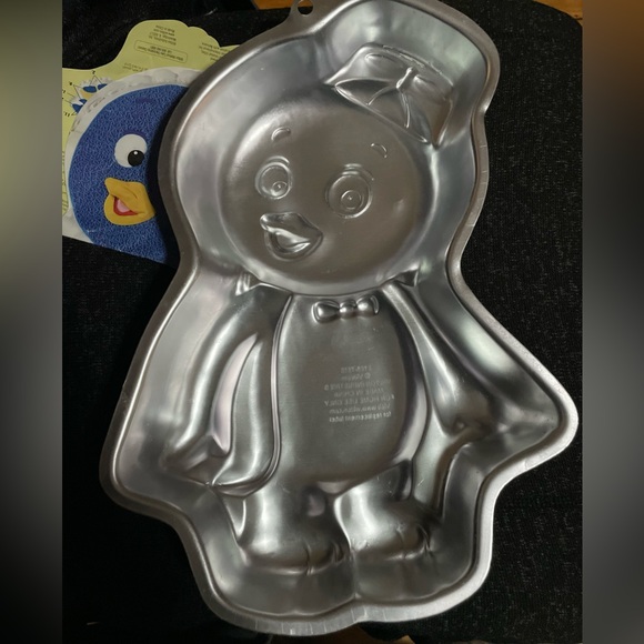 Cake pans - Picture 1 of 4